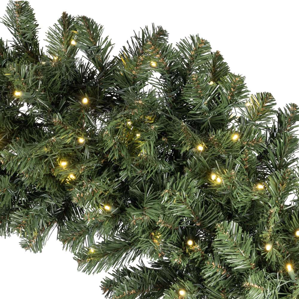 Sequoia Wreaths (Plug-In)