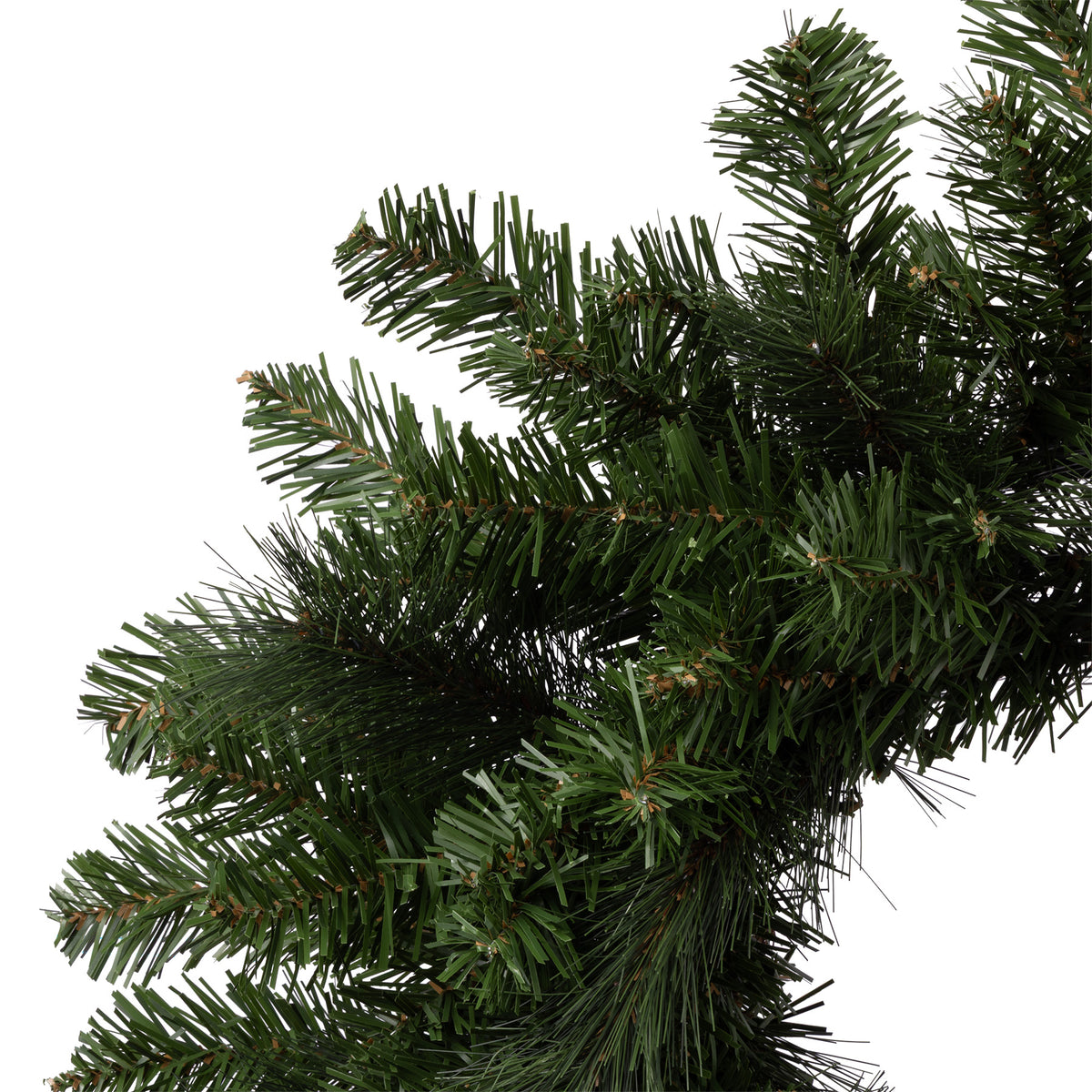 Mixed Pine Wreaths (Unlit)