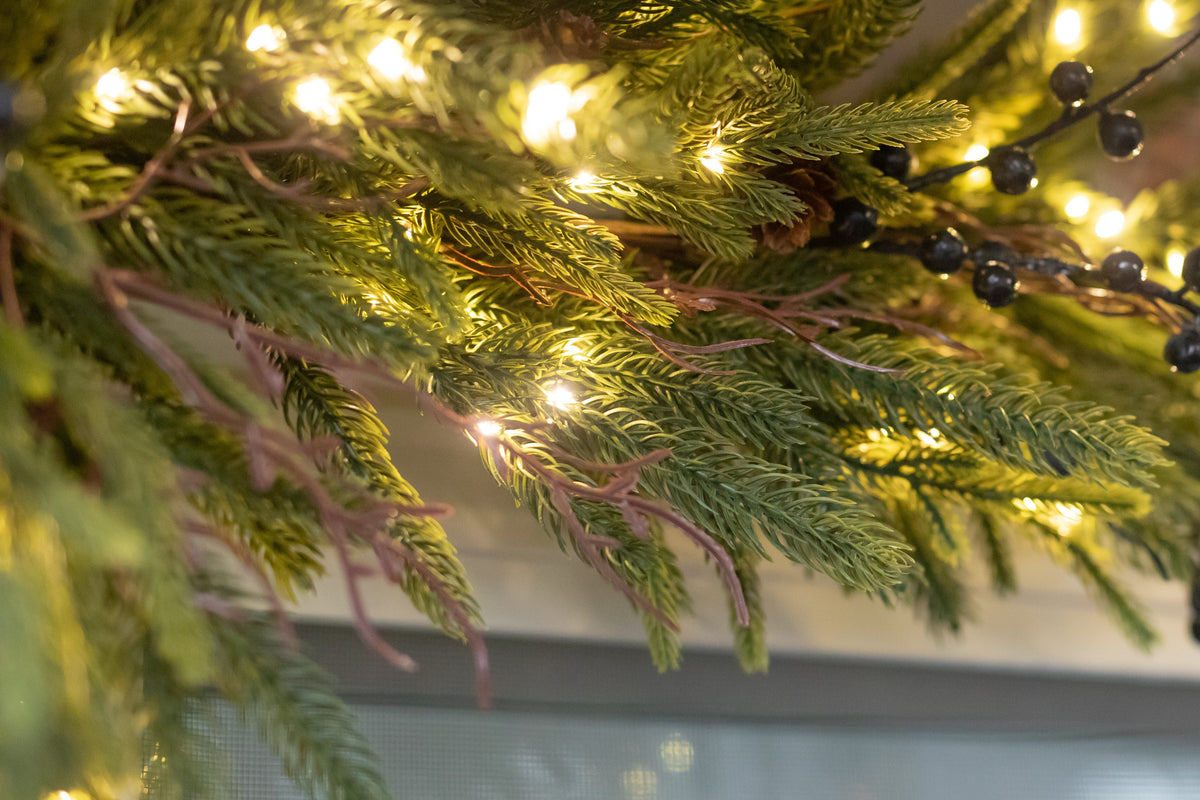 Rustic Norfolk Garlands (Plug-In)