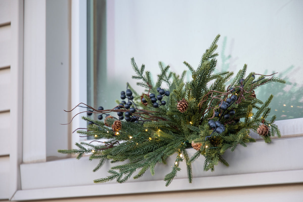 Norfolk Windowsill Swag