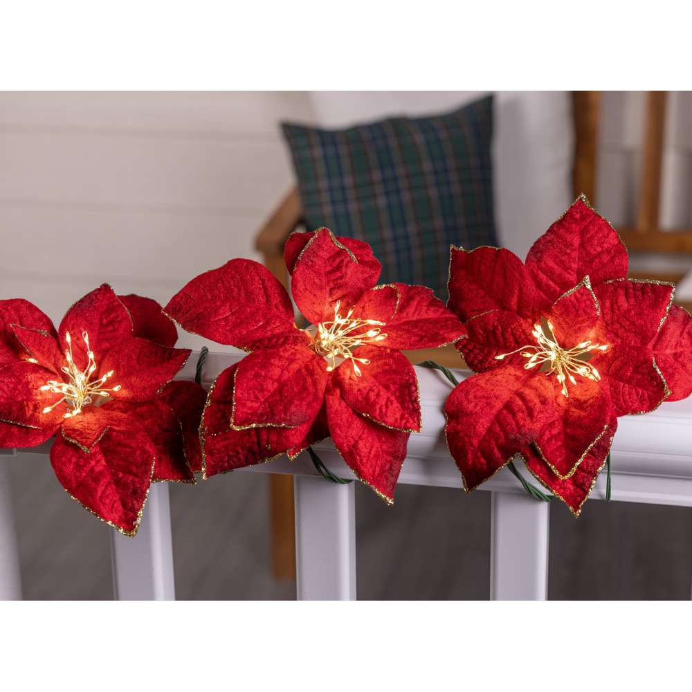 Poinsettia Garlands (Plug-In)