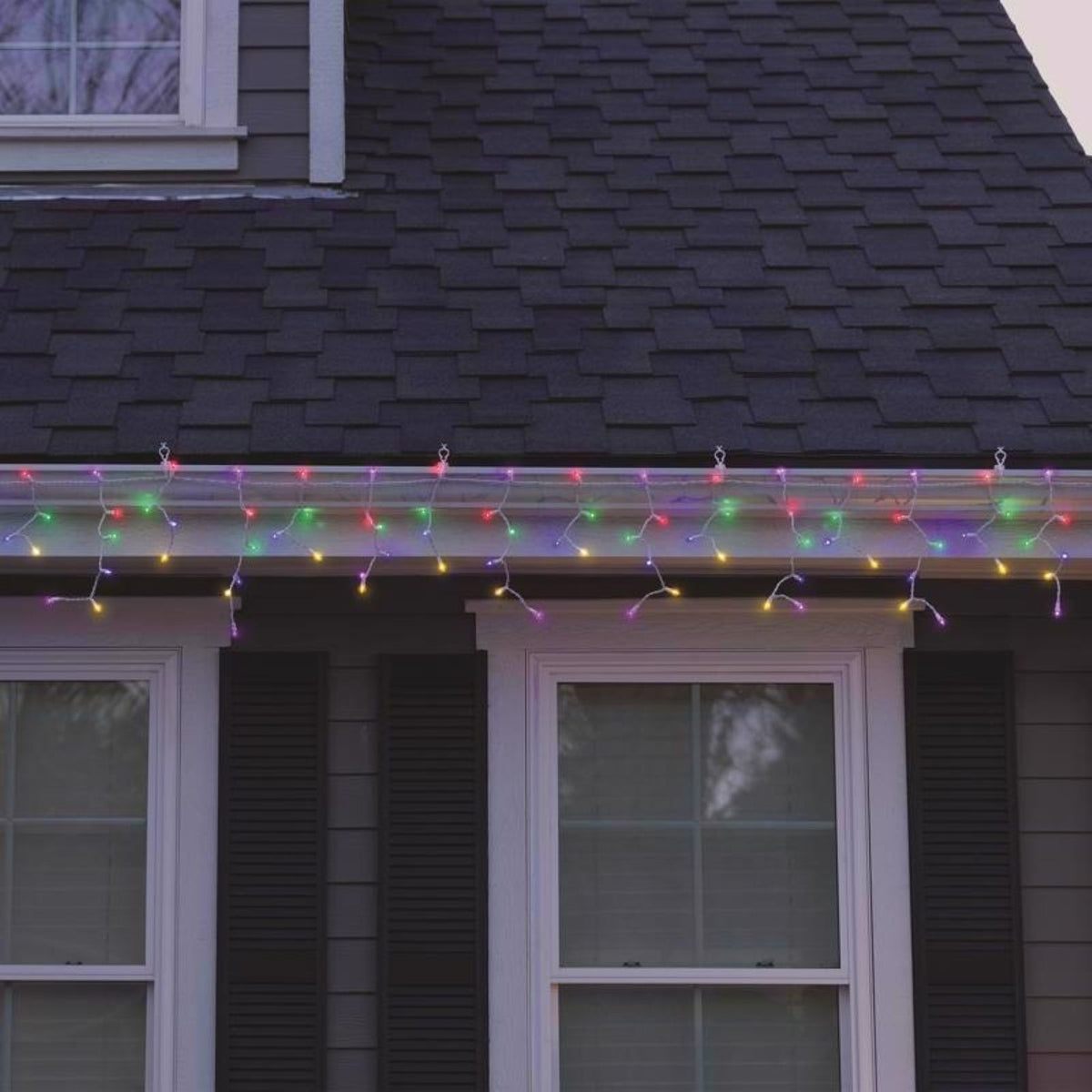 T5 300L Classic Icicle Lights (Retail Box)