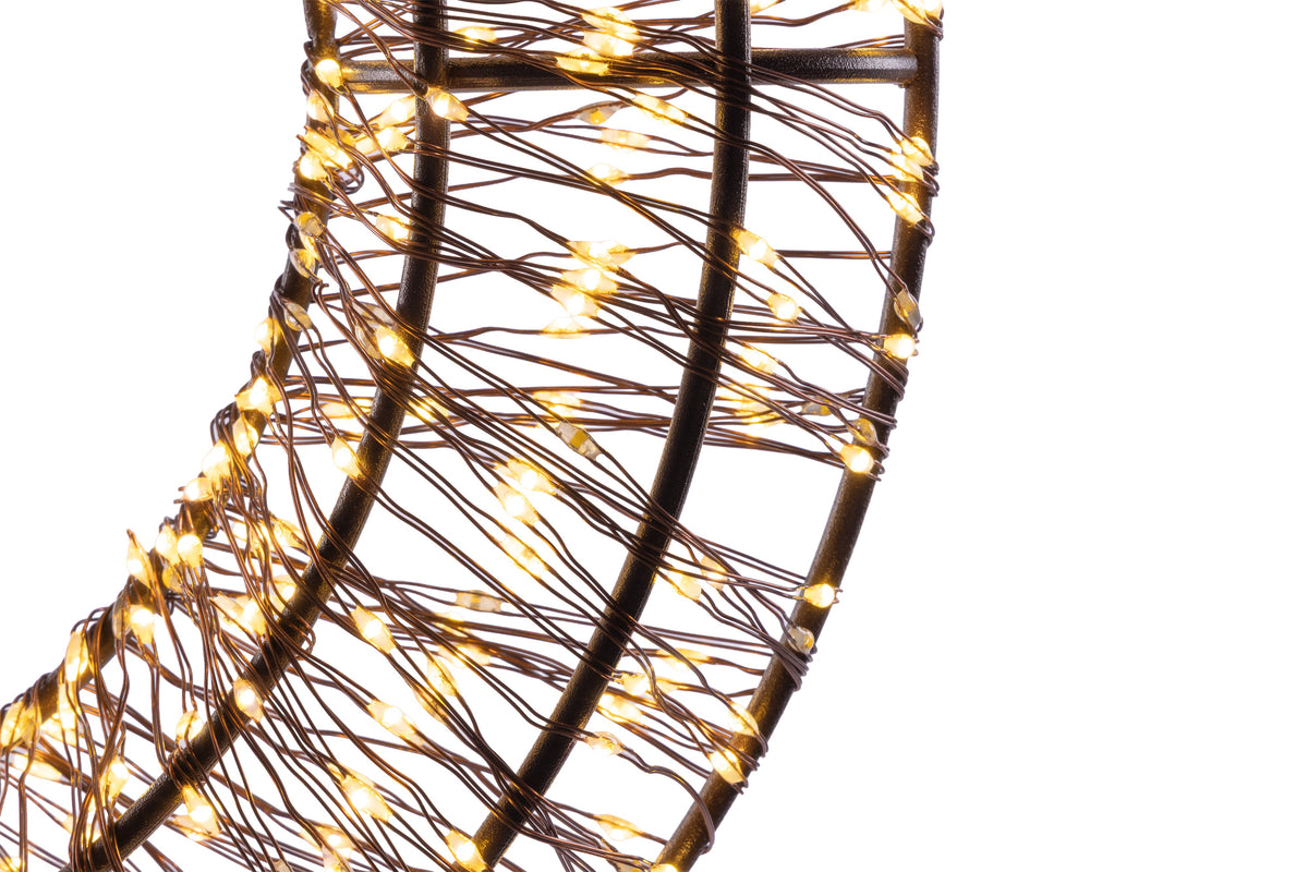 13.8" Overlit Wreath 3D Wire Frame Décor