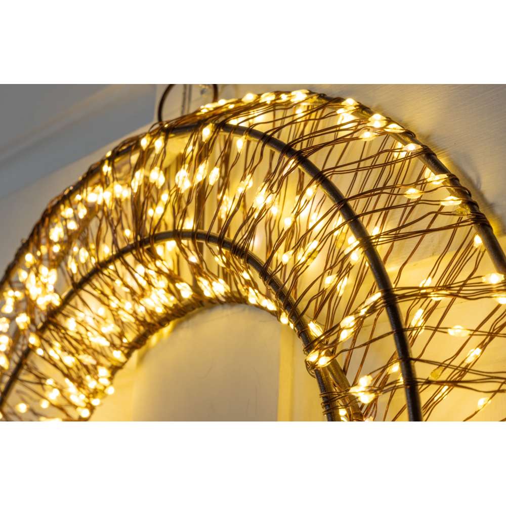 13.8" Overlit Wreath 3D Wire Frame Décor
