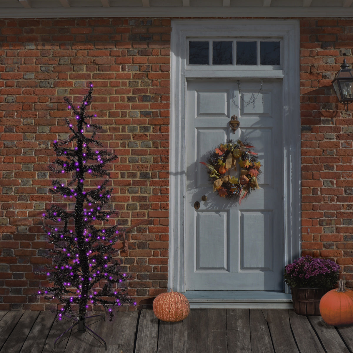 Haunted Hollow Animated Spooky Tree