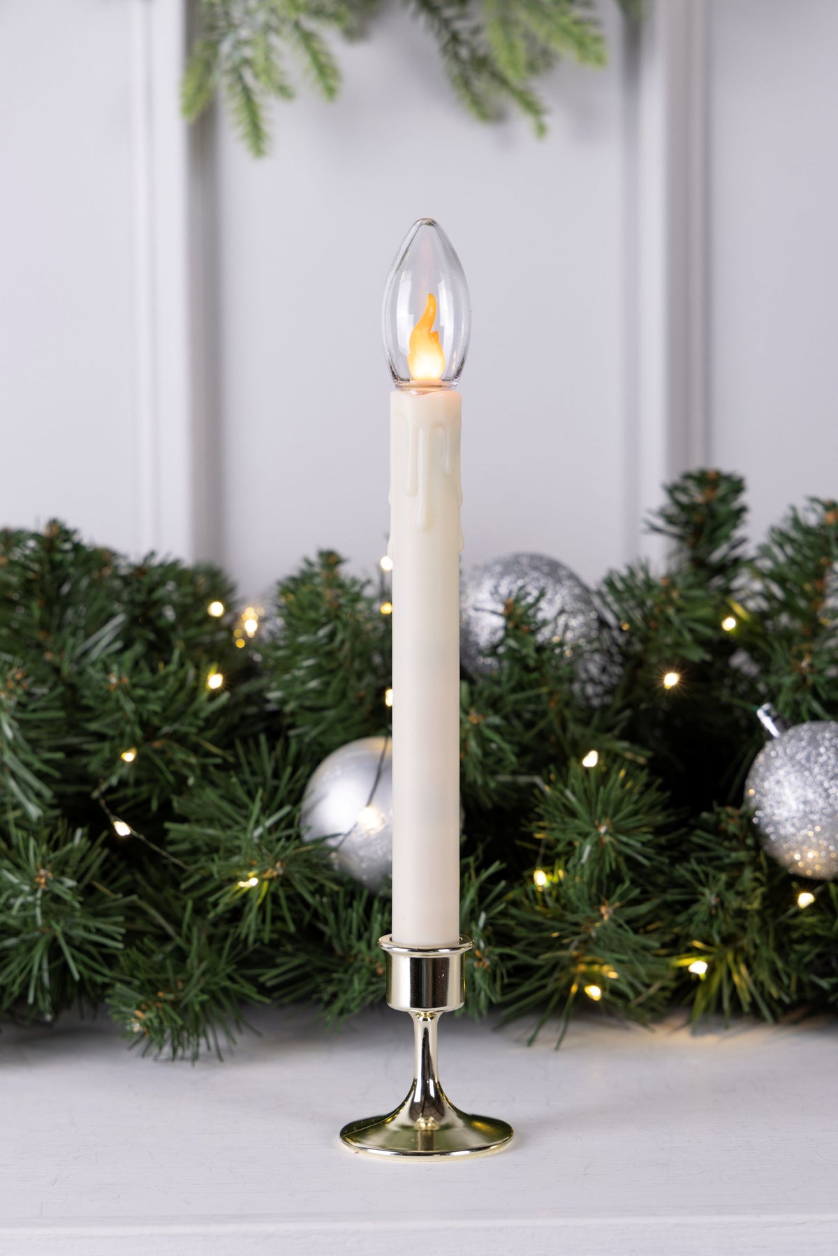 8" Battery Operated Taper Candle w/ Holder and Suction Cup (Retail Box)