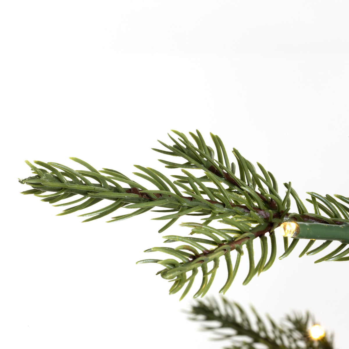 Sparkle Easton Spruce Christmas Tree