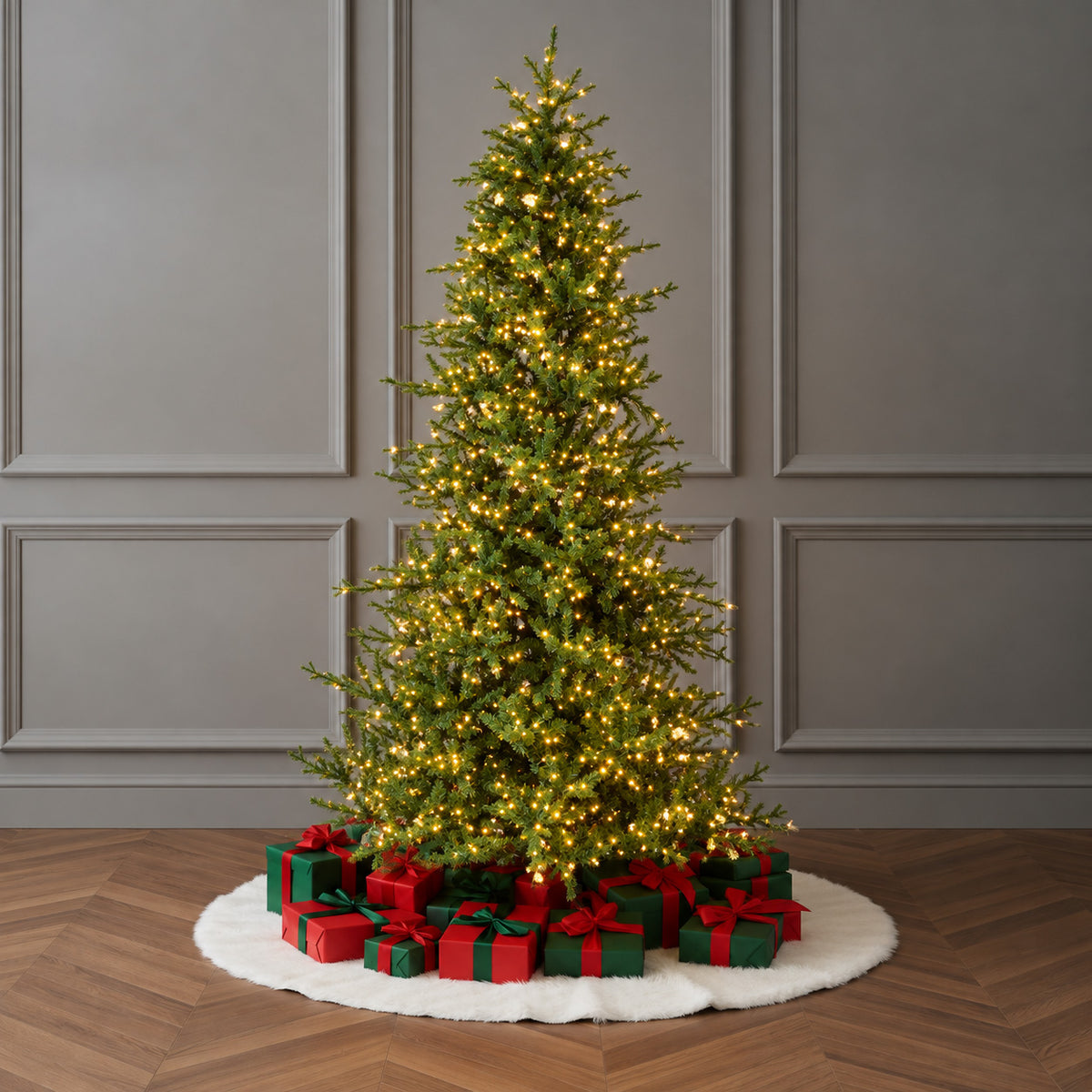 Layered Iceland Christmas Tree