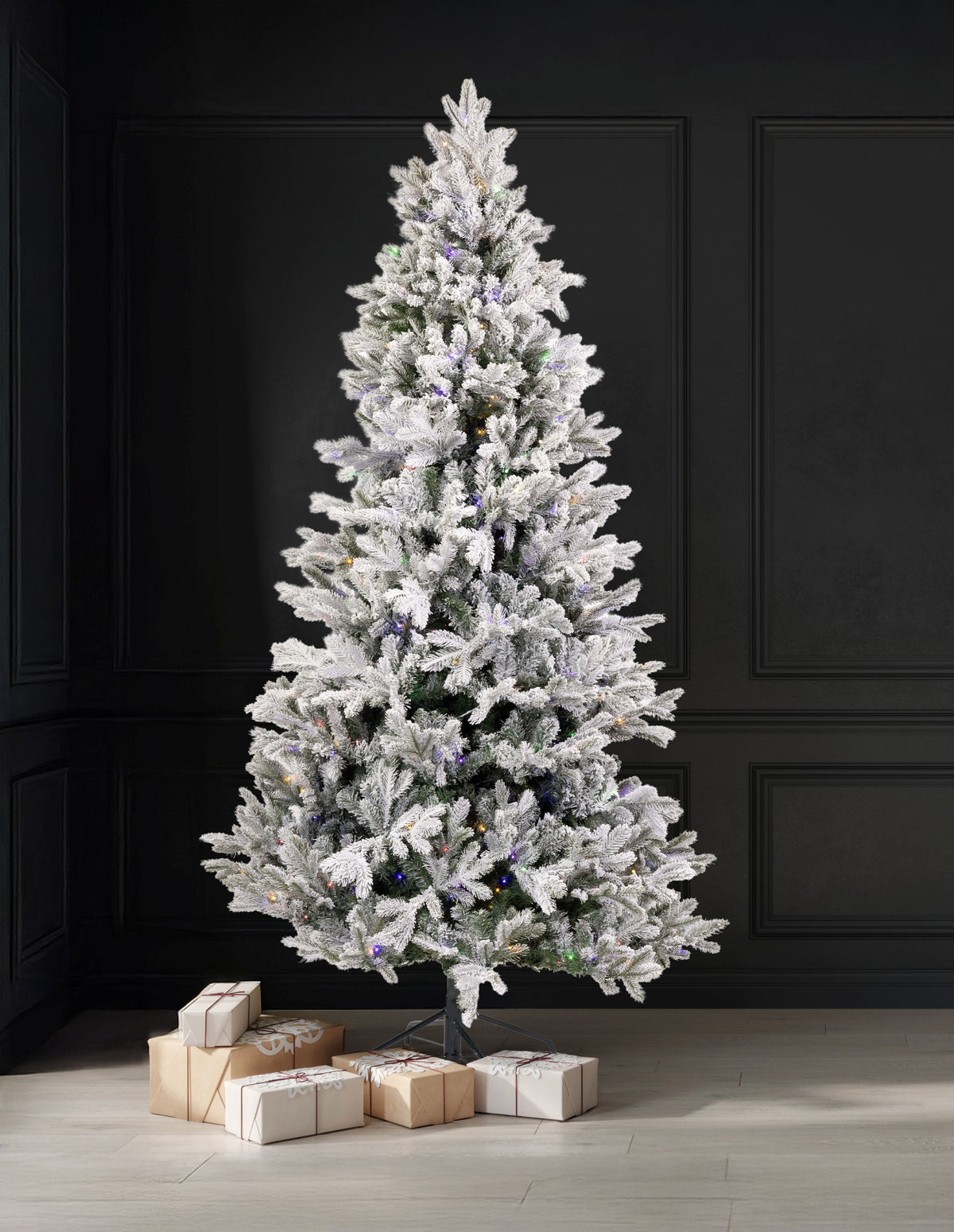Snowy Casselton Christmas Tree